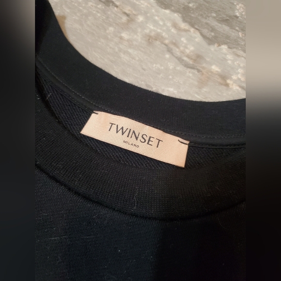 TWINSET Milano "Party Girl" Lace Embroidered long sleeves sweater. Black. Size M - Picture 4 of 9